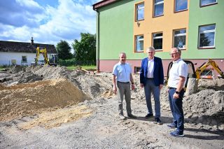 fot. Budowa parkingu przy Szkole Podstawowej w Kolbuszowej Górnej