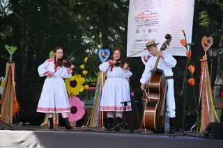 XIII Festiwal Żywej Muzyki na Strun Dwanaście i Trzy Smyki